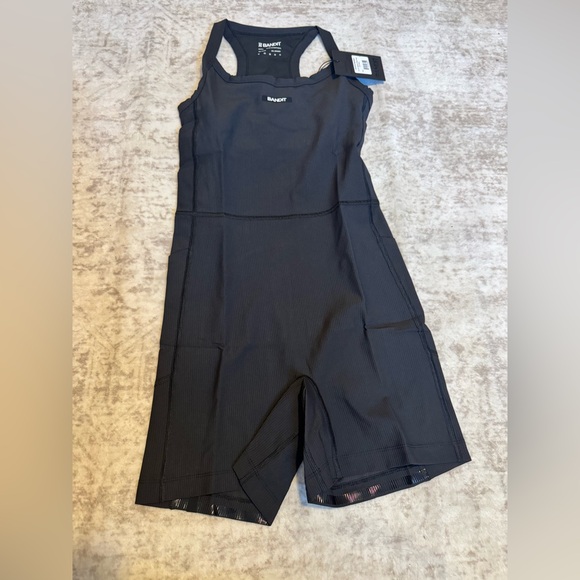 NWT, Bandit Running CADENCE™ SCOOP NECK ONE PIECE - BLACK - Picture 3 of 6